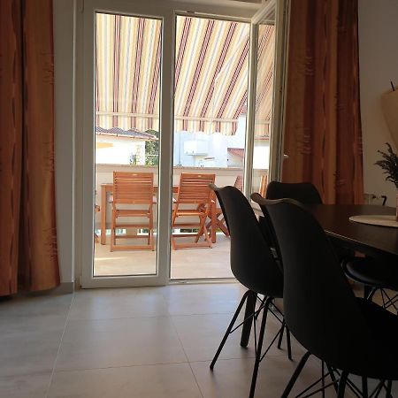 Apartments Ribaric Palit Екстер'єр фото