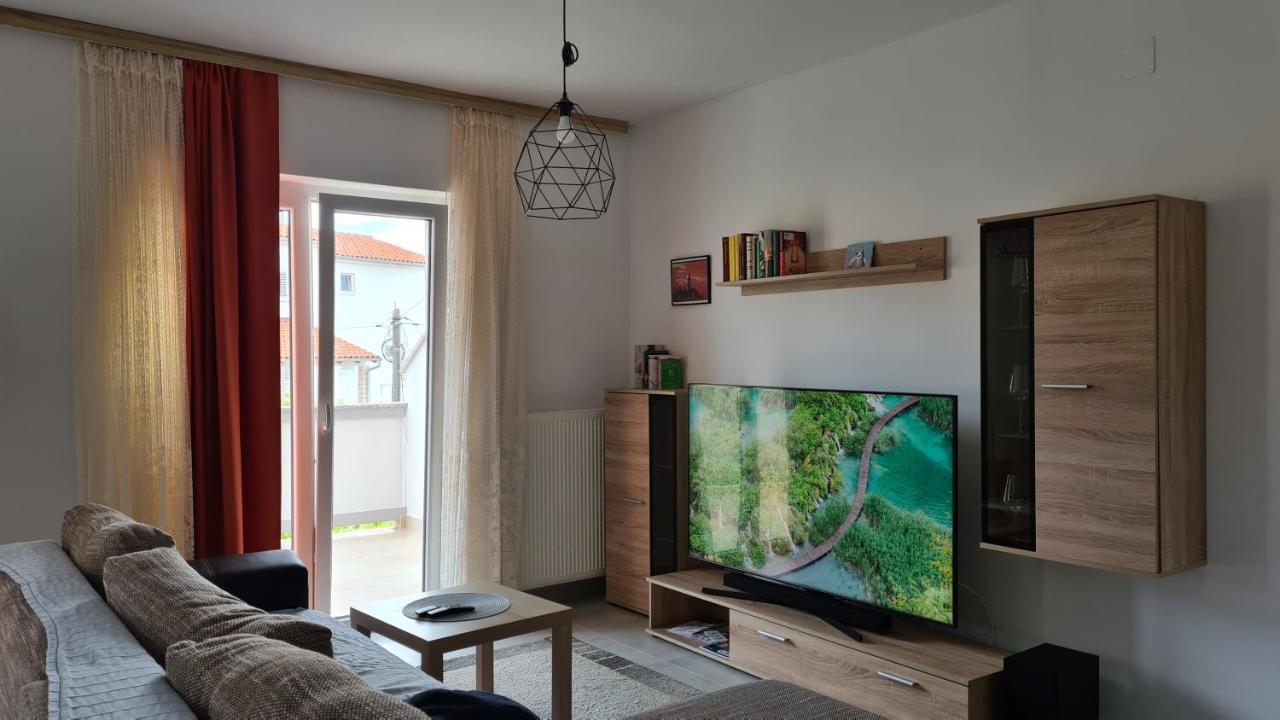 Apartments Ribaric Palit Екстер'єр фото