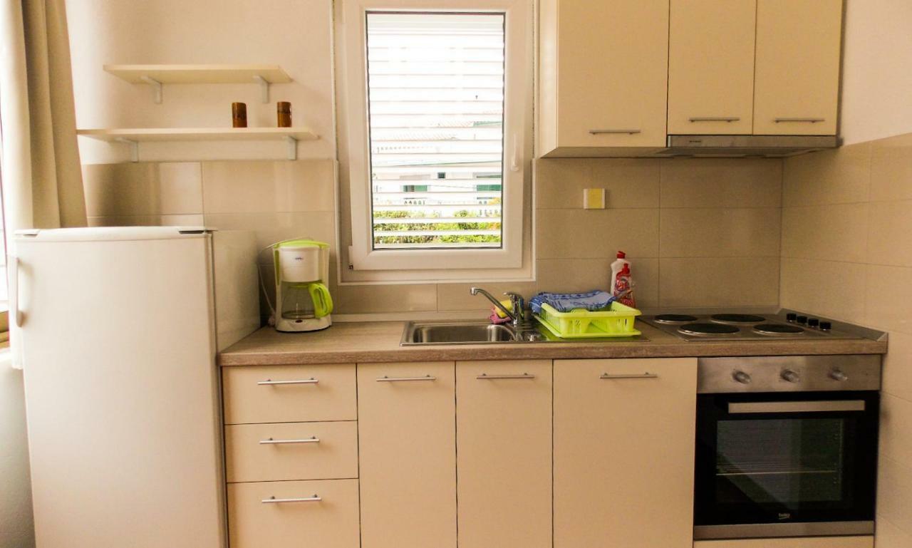 Apartments Ribaric Palit Екстер'єр фото