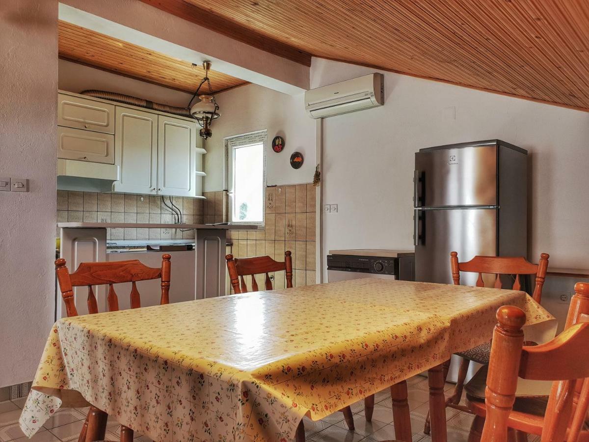 Apartments Ribaric Palit Екстер'єр фото