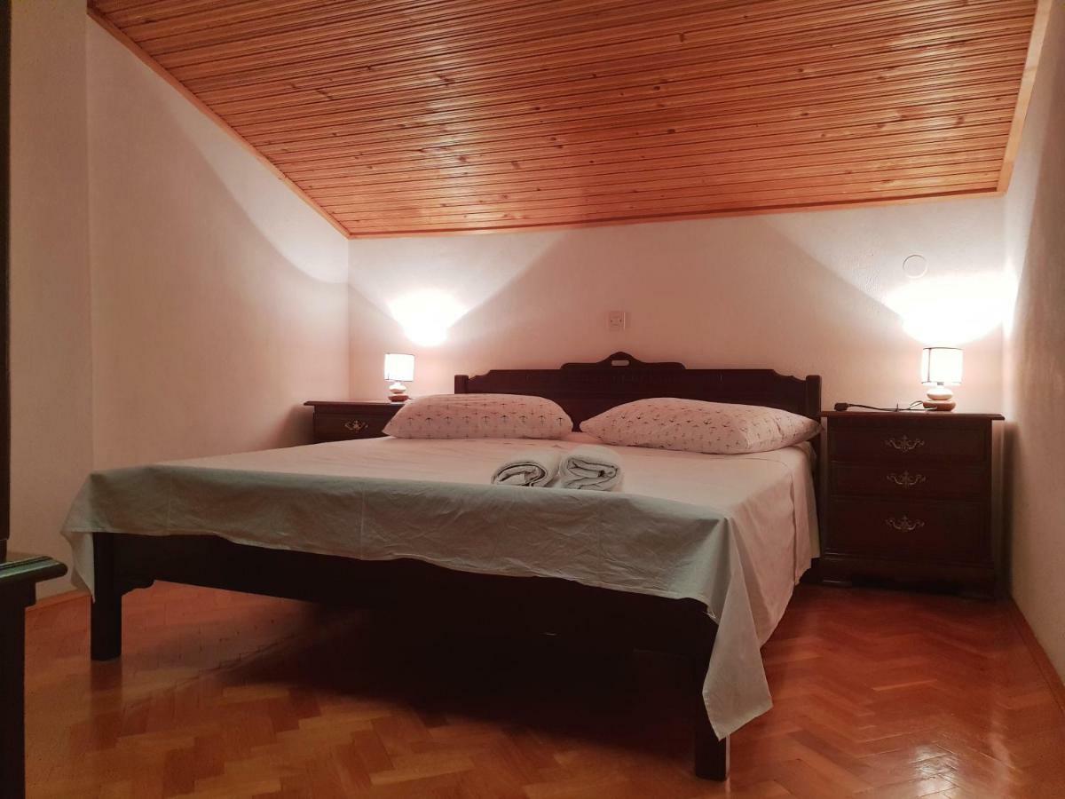 Apartments Ribaric Palit Екстер'єр фото